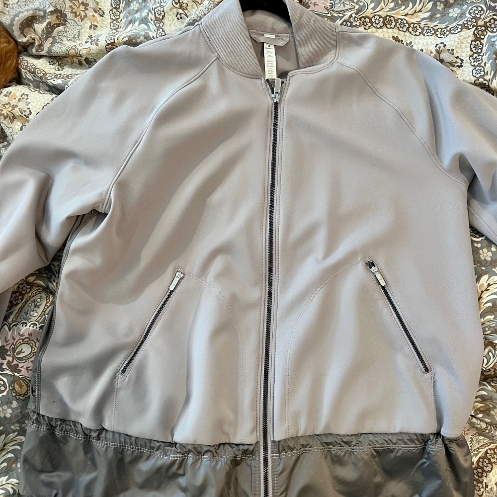 Lululemon jacket - Brand New w/o tags